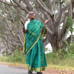 ಬೆಂಗಳೂರು: ರವೀಂದ್ರ ಕಲಾಕ್ಷೇತ್ರದಲ್ಲಿ ಸಾಲುಮರದ ತಿಮ್ಮಕ್ಕನ ದರ್ಶನ, ಮಧ್ಯಾಹ್ನ ಜ್ಞಾನಭಾರತಿ ಕ್ಯಾಂಪಸ್​ನ ಕಲಾಗ್ರಾಮದಲ್ಲಿ ಅಂತ್ಯಕ್ರಿಯೆ